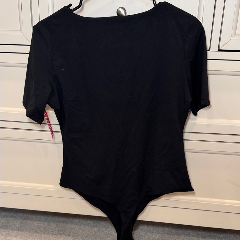 Pumiey V neck Black Short-Sleeve Women's Bodysuit - Picture 4 of 4